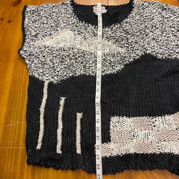 Handmade Abstract Black White Sweater 1980s Great Girl Amy Austin Womens Medium - Picture 3 of 9